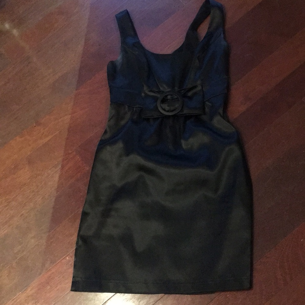 Forever 21 black satin dress 👗